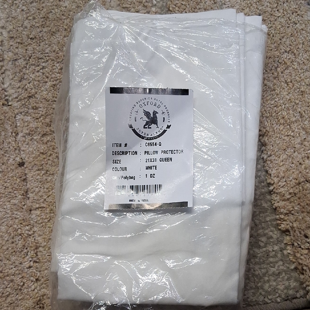 NWT (12) Oxford T180 21" x 31" Queen Sz White Cotton/Polyester Pillow Protector/